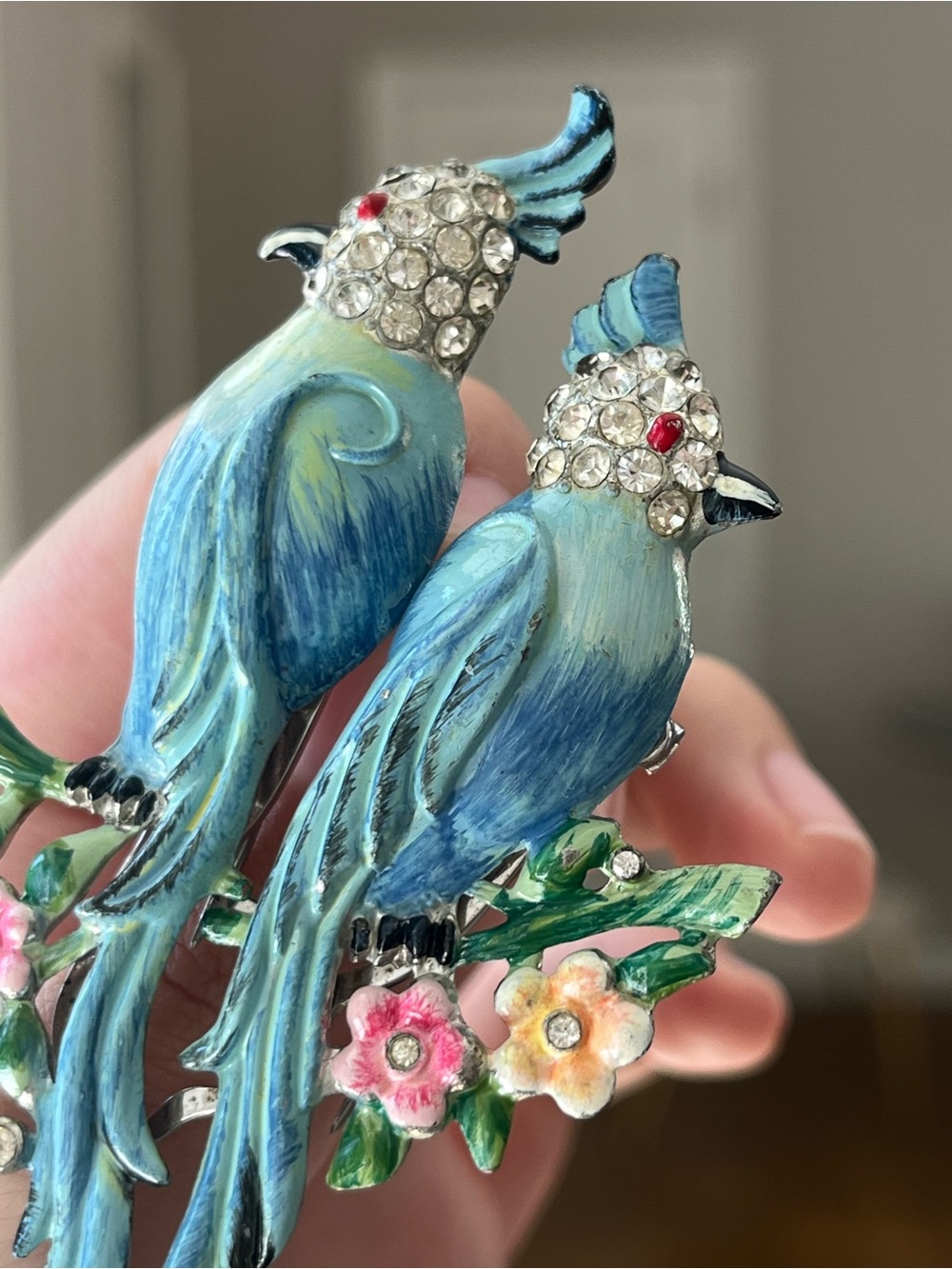 Vintage Coro Book Piece Parrot Duette Love Birds Blue Enamel Brooch Fur Clip Pin - Picture 4 of 13